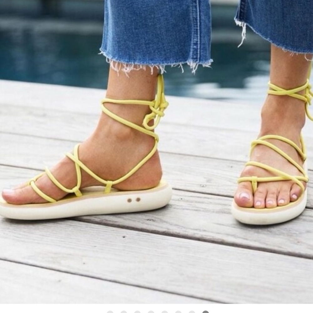Beek Women's Beige Lace-Up Sandals
